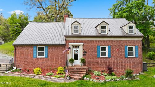 205 Highland Ave Nw, Norton, VA, 24273-1909 | Card Image
