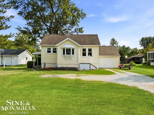 4887 Griswold Road, Kimball Township, MI, 48074 | Card Image