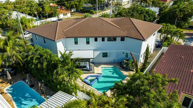0 - 4421 Seagrape Dr, House other with 6 bedrooms, 6 bathrooms and null parking in Lauderdale By The Sea FL | Image 8