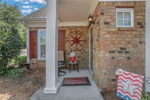 6105 Malloway Ct, Cumming, GA, 30041-6179 | Card Image