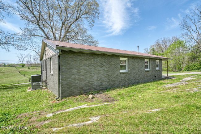 Back side of home | Image 23