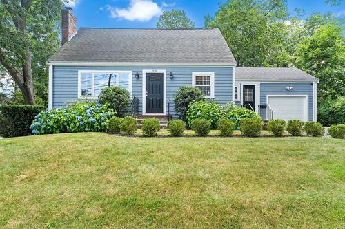 22 Sanderson Ave, Dedham, MA, 02026-3314 | Card Image