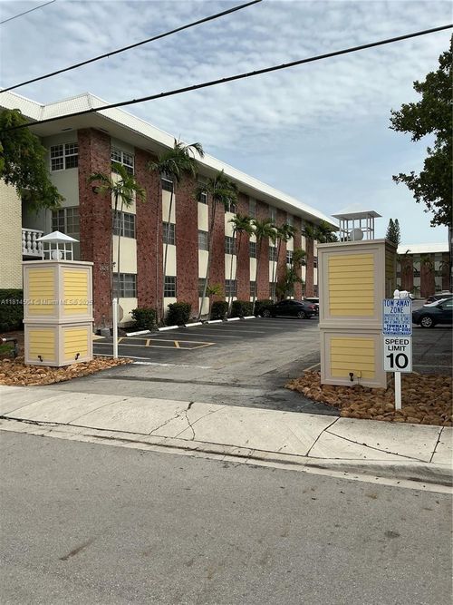 apt-109a-2426 Se 17th St, Fort Lauderdale, FL, 33316-3140 | Card Image