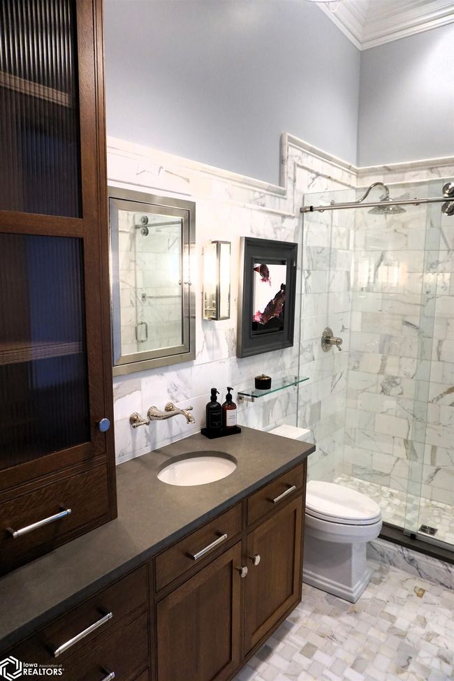 201 E State St, Condo with 2 bedrooms, 3 bathrooms and null parking in Algona IA | Image 55