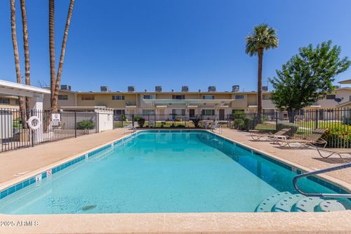 j219-8211 E Garfield St, Scottsdale, AZ, 85257-3824 | Card Image