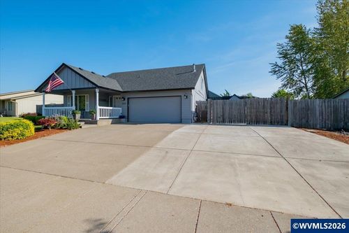 3221 Siuslaw Ave Ne, Albany, OR, 97321-9012 | Card Image