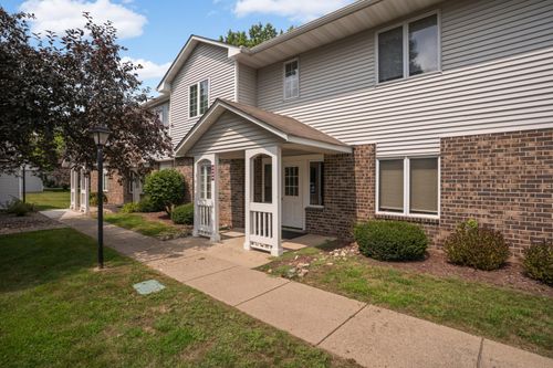 103-3575 Blue Jay Way, Eagan, MN, 55123-2458 | Card Image