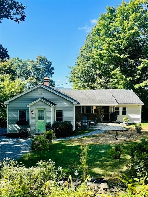 452 Hollis Rd, Lunenburg, MA, 01462-2243 | Card Image