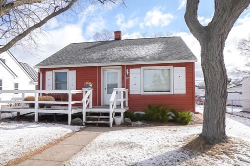 1131 Barron St, Eau Claire, WI, 54703-3003 | Card Image