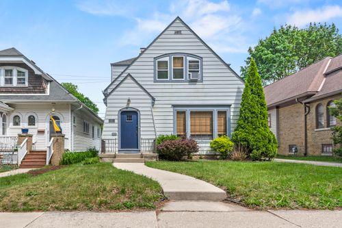 4350 N Woodburn St, Shorewood, WI, 53211-1505 | Card Image