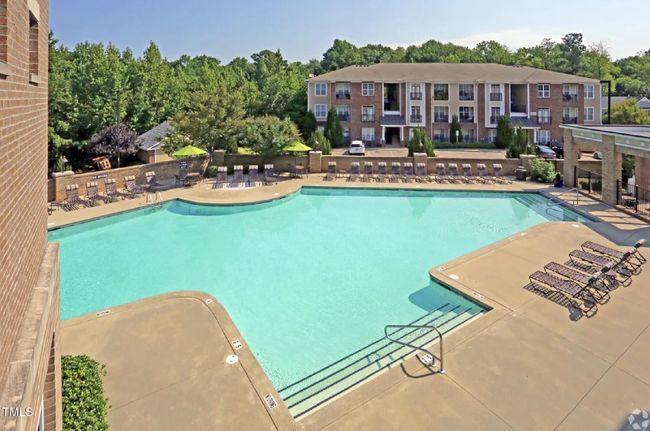 Pool wide | Image 22