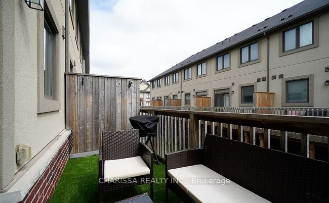 61 Farley Lane, House attached with 3 bedrooms, 3 bathrooms and 1 parking in Ancaster ON | Image 34