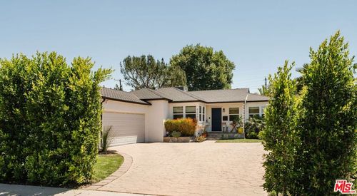 6200 Topeka Dr, Reseda, CA, 91335 | Card Image
