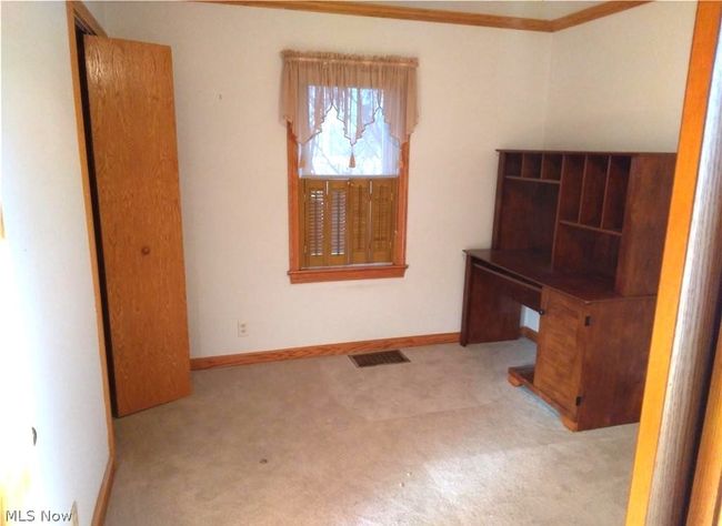 503 Churchill Road, House other with 3 bedrooms, 2 bathrooms and null parking in Youngstown OH | Image 9