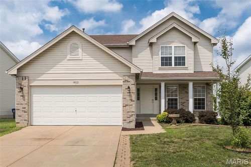 1462 Briarchase Dr, Lake St Louis, MO, 63367-6452 | Card Image