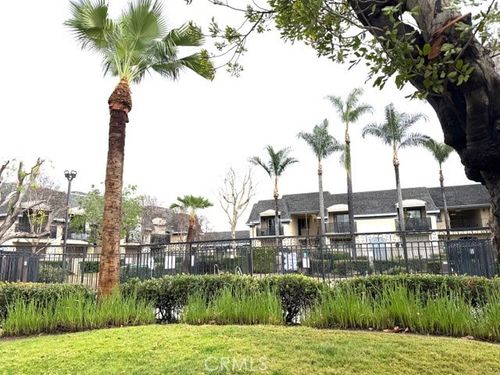 apt-57-149 W 6th St, San Bernardino, CA, 92401-1244 | Card Image