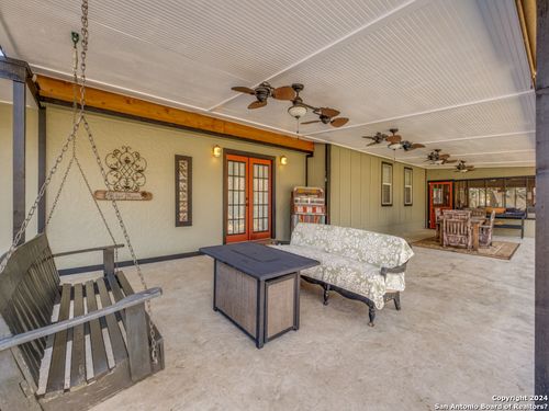 390 Galveston St, Bandera, TX, 78003-6009 | Card Image