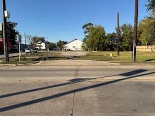 4601 Lyons Ave, Houston, TX, 77020-4304 | Card Image