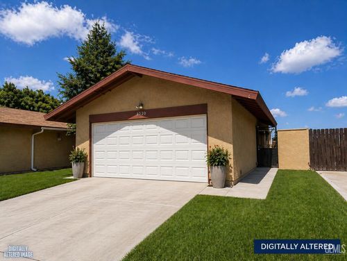 2320 Pinon Springs Cir, Bakersfield, CA, 93309-4421 | Card Image