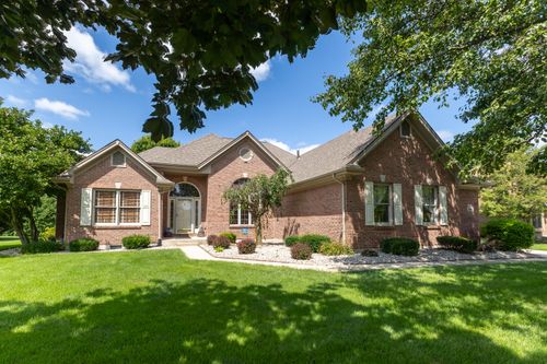 2464 Shenandoah Dr, Troy, OH, 45373-9580 | Card Image