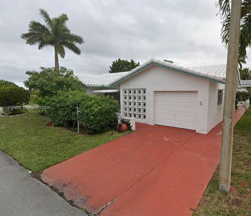 7516 Nw 67th Ave, Tamarac, FL, 33321-5207 | Card Image