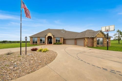 15697 State Highway 74, Wayne, OK, 73095-3356 | Card Image