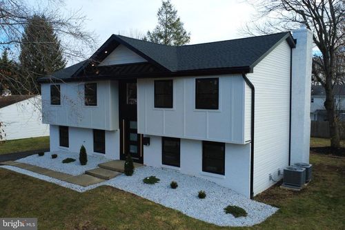 5 Belmont Sq, DOYLESTOWN, PA, 18901-4431 | Card Image