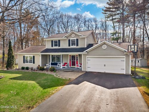 19 Iris Ave, South Glens Falls, NY, 12803-5471 | Card Image