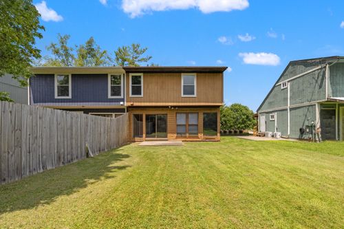 1342 Leaning Tree Ln, Lexington, KY, 40517-3926 | Card Image
