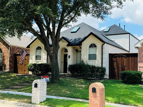 8013 Still Springs Dr, Plano, TX, 75025-3947 | Card Image