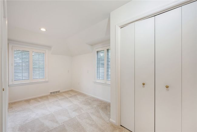 1001 Osage Rd, House other with 4 bedrooms, 4 bathrooms and 2 parking in Pittsburgh PA | Image 25