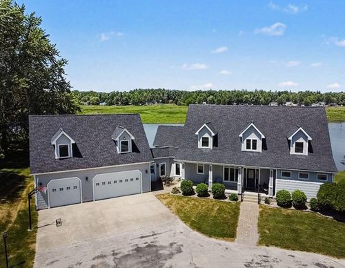 5814 M 30, Beaverton, MI, 48612-8575 | Card Image
