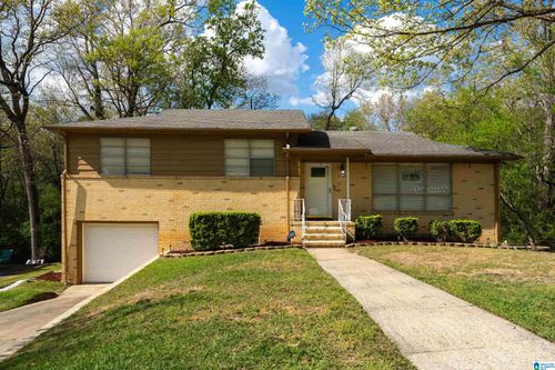 612 27th Ave, CENTER POINT, AL, 35215-2216 | Card Image