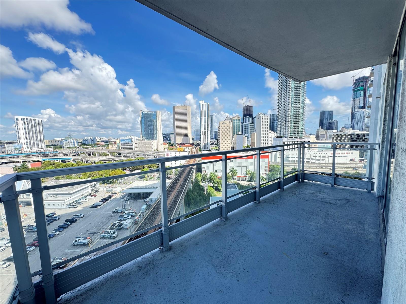 Residential Lease in Miami 3