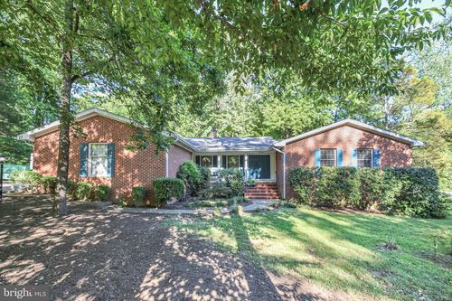 17 Seneca Ter, FREDERICKSBURG, VA, 22401-1114 | Card Image