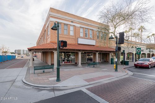 1-39 W Main St, Mesa, AZ, 85201-7307 | Card Image