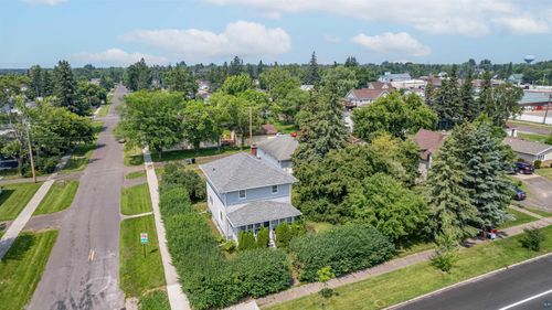 1923 Central Ave, Superior, WI, 54880-5754 | Card Image