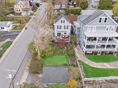 2 Palmer Ave, Croton-On-Hudson, NY, 10520-1916 | Card Image