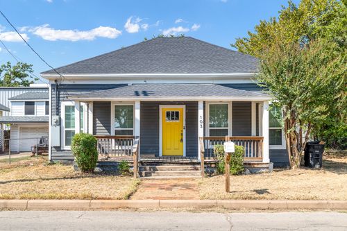103 May Ave, Cleburne, TX, 76031-3812 | Card Image