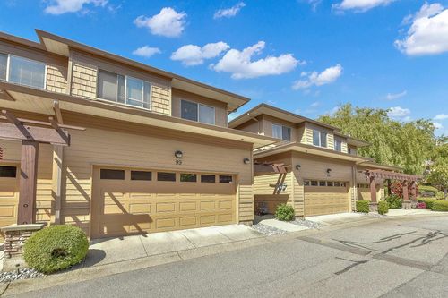 99-16655 64 Ave, Surrey, BC, V3S3V1 | Card Image