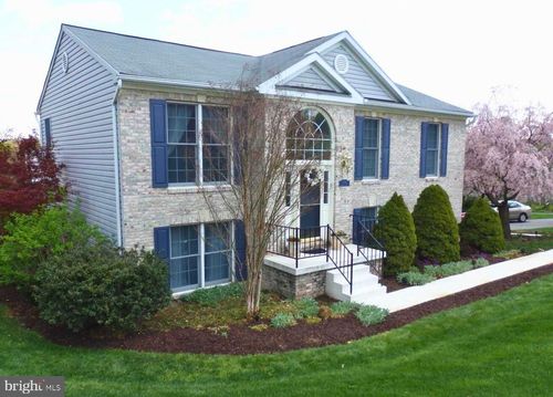 9956 Kelly Rd, WALKERSVILLE, MD, 21793-7314 | Card Image