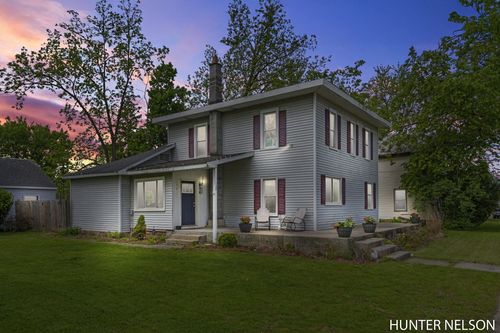 138 Lake St, Sand Lake, MI, 49343-9563 | Card Image