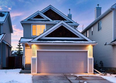 41 Cougartown Cir Sw, House detached with 4 bedrooms, 3 bathrooms and 4 parking in Calgary AB | Image 1