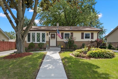 539 W Rose Ave, Addison, IL, 60101-3431 | Card Image