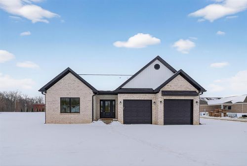 6021 Glencrest Ct, Newburgh, IN, 47630 | Card Image