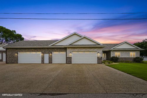 1121 Ann Street, Waterloo, IA, 50707 | Card Image