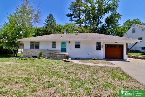 1805 N 78th St, Omaha, NE, 68114-1612 | Card Image