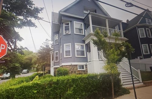 apt-1-50 Gledhill Ave, Everett, MA, 02149-4036 | Card Image