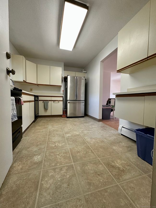 APT-50 - 486 Oak Ave, Condo with 2 bedrooms, 1 bathrooms and 2 parking in Cheshire CT | Image 21