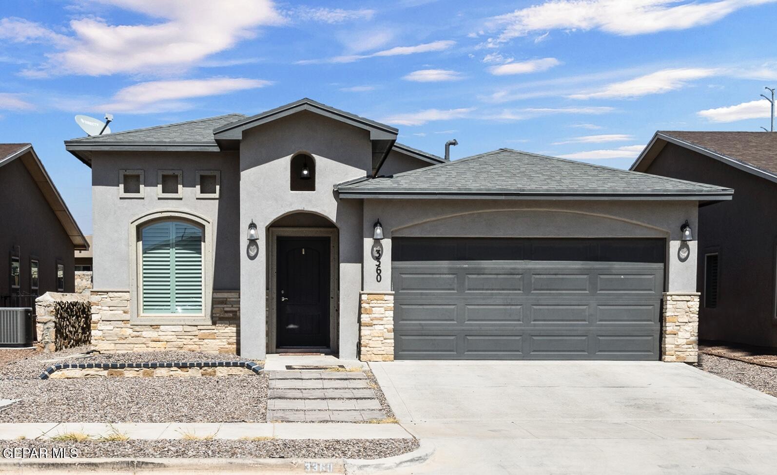 David Palacio Dr, El Paso, TX 79938